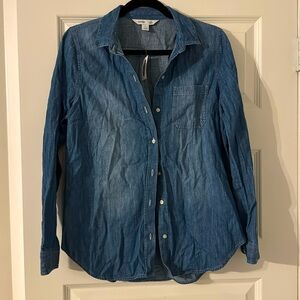 Old Navy Classic Button-Down (Brand New with Tags)